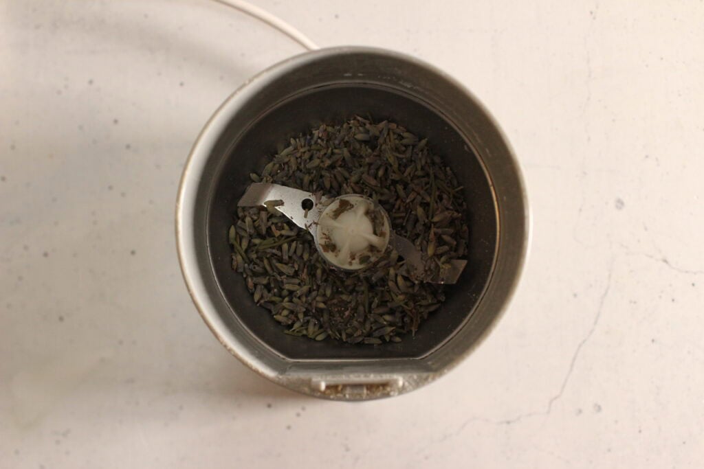 grinding the lavender