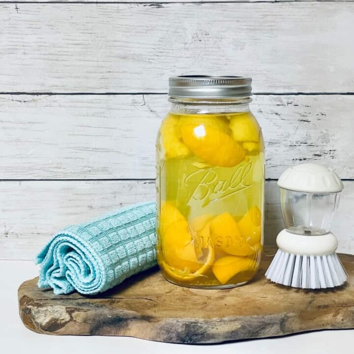 orange peel and vinegar cleaner