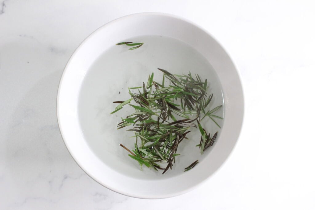 making rosemary tea