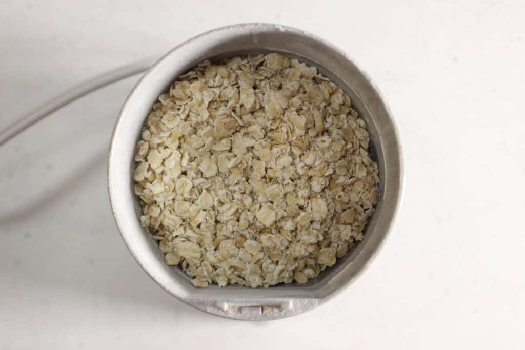 grinding the oatmeal