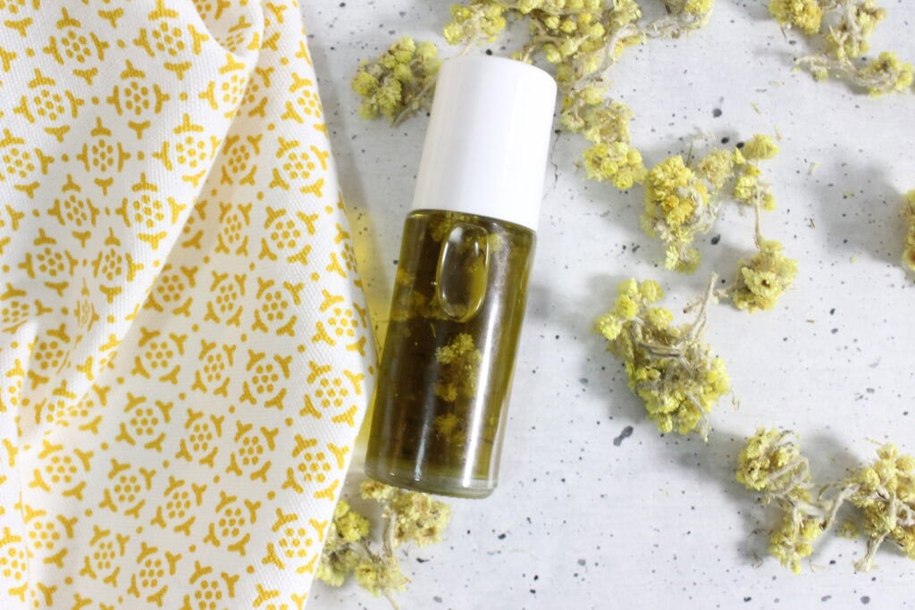 top view of muscle relief roller bottle