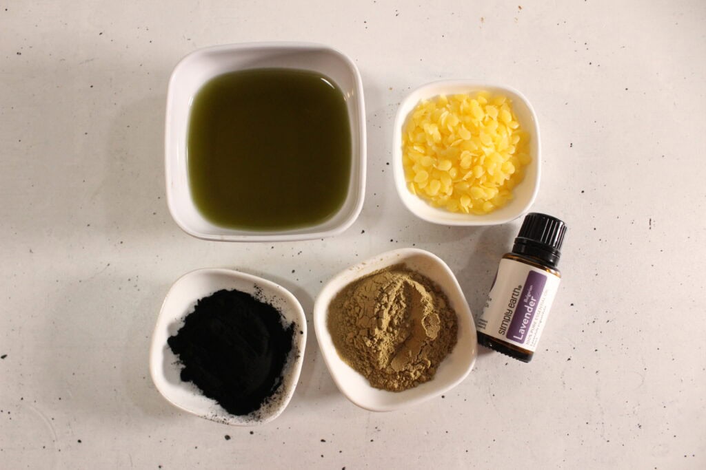 Black Drawing Salve ingredients