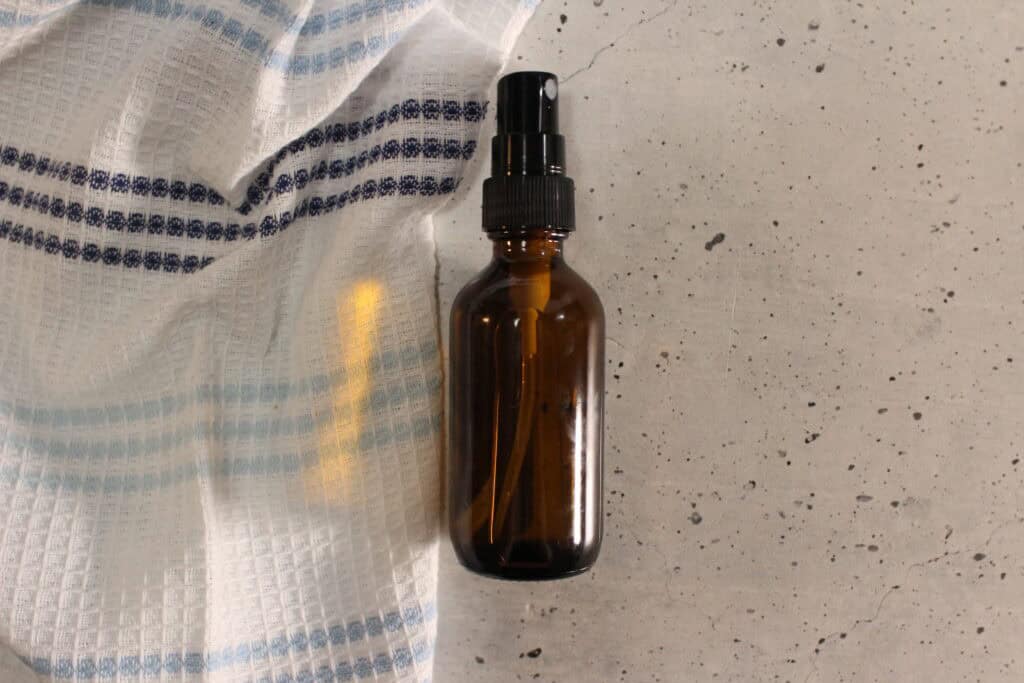 deodorant spray
