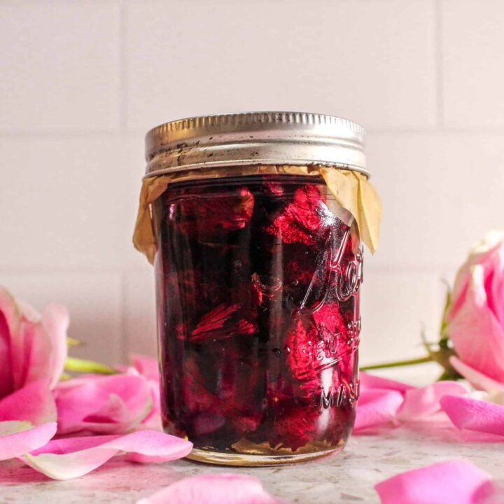 DIY rose infused oil